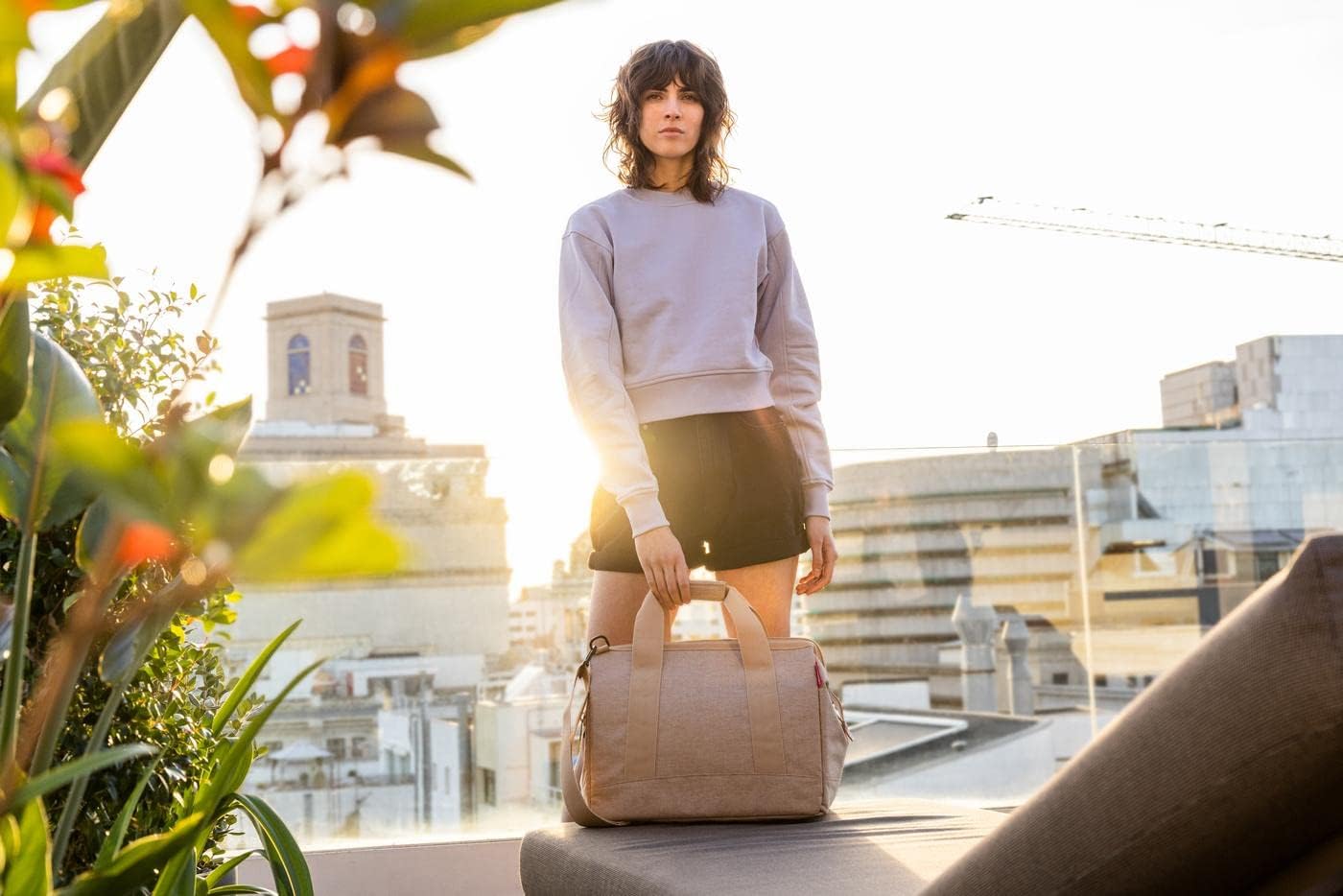 reisenthel allrounder M - travel bag with large opening, zipper, cabin luggage