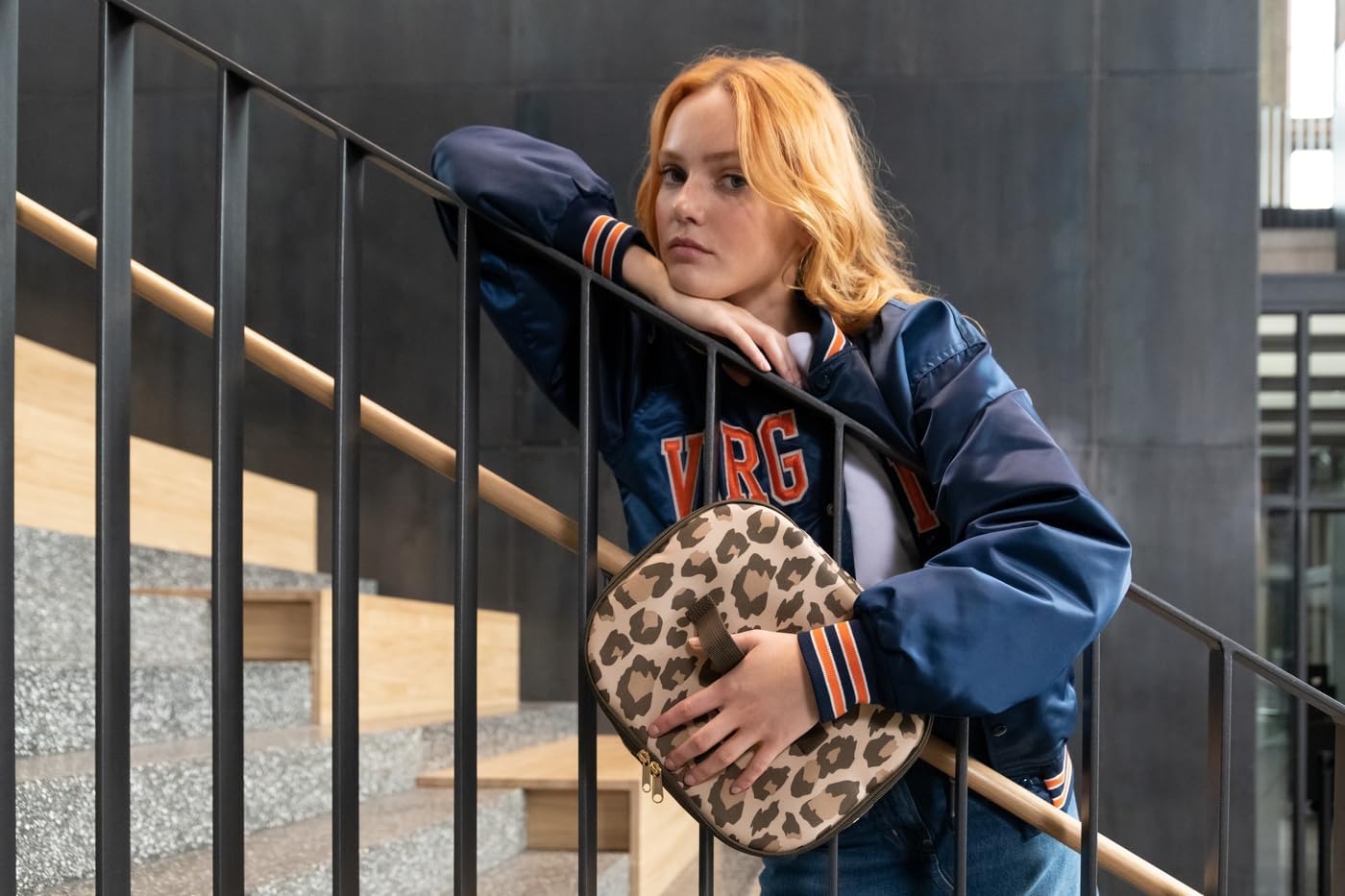 reisenthel Coolerbag M Pocket Twist Blush - Cool Bag with Outer Material Made of Recycled PET Bottles - Ideal for Lunch on the Go