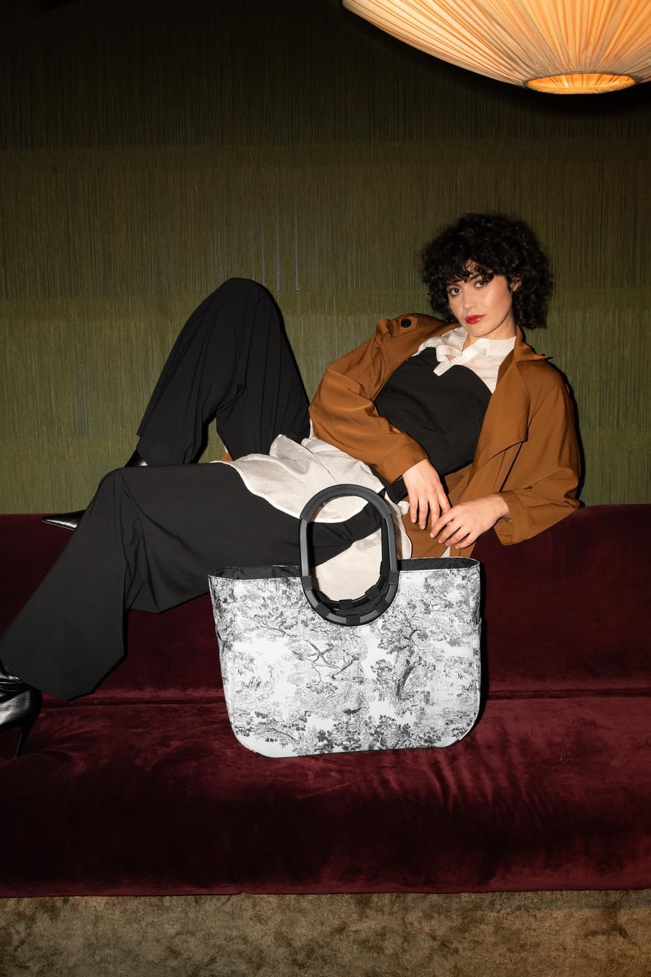 reisenthel Loopshopper L - Sturdy Bag with Practical Compartments Made from Recycled PET Bottles - Charming and Water-Repellent Design Gold, Mesh black., L