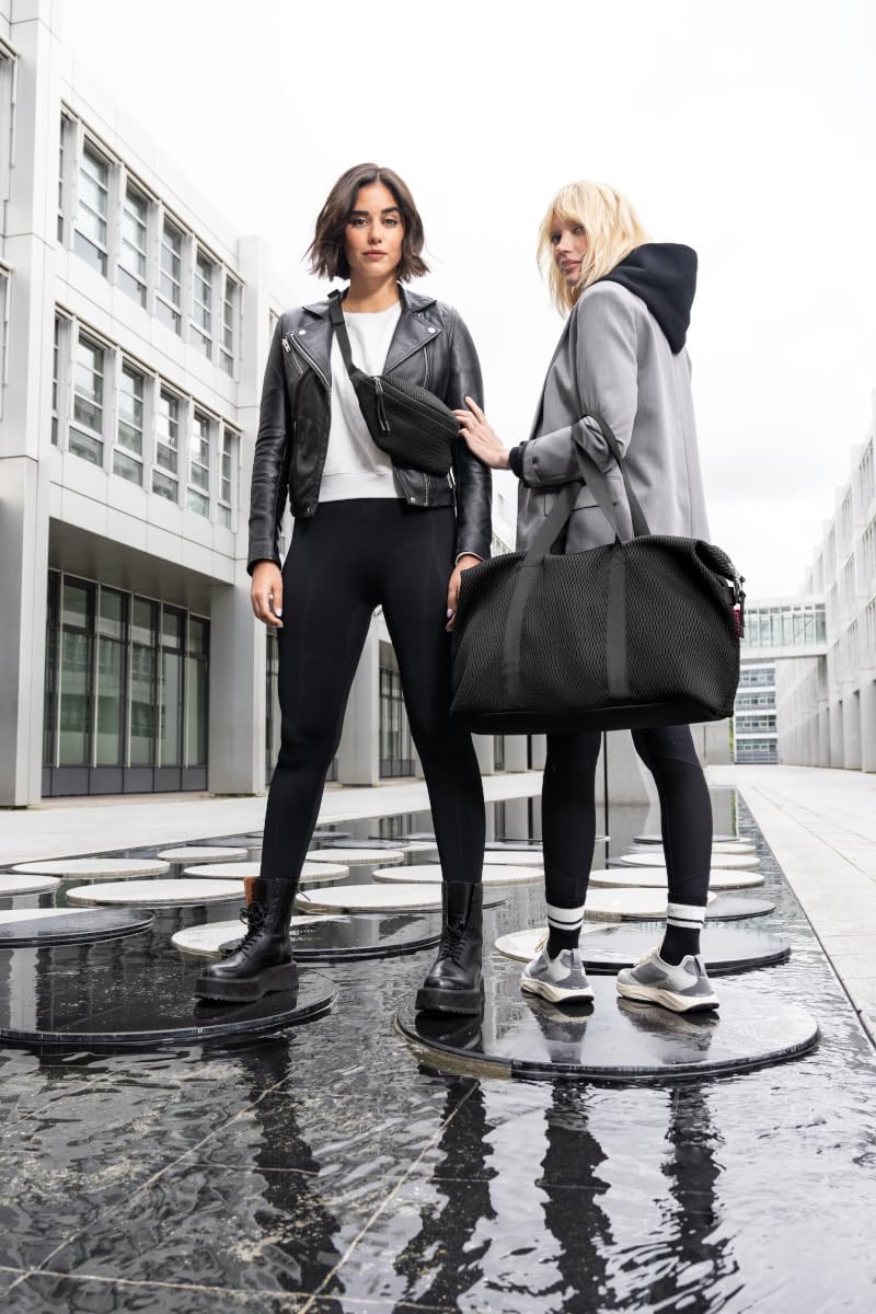 reisenthel Extralite Belt Bag - Sling Bag, Bum Bag, Extra Light, Stylish Outdoor Waist Bag, Made of Feather-Light Mesh Material