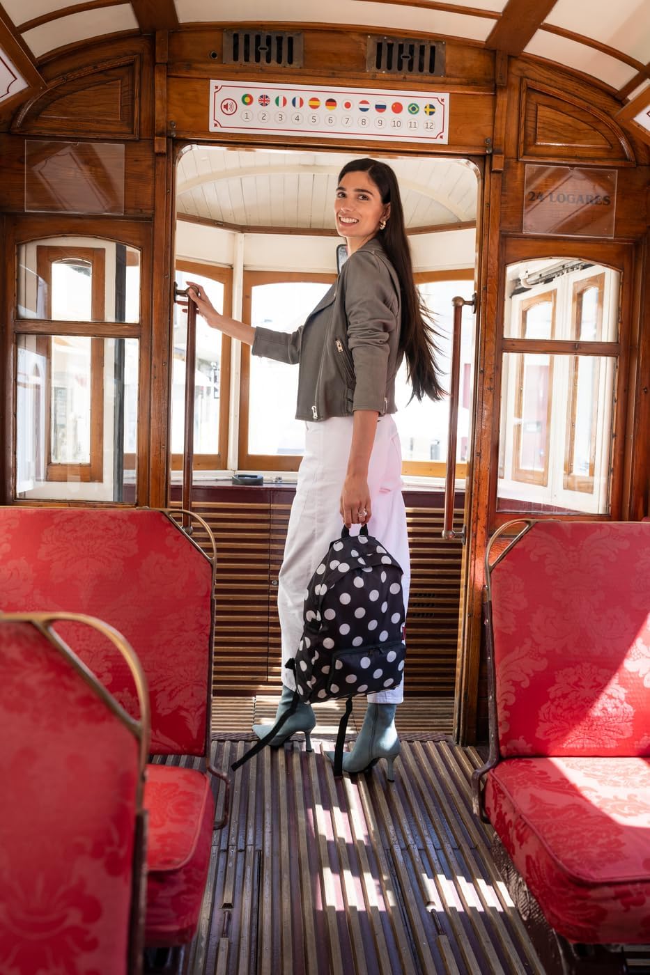 Reisenthel Casual Daypack Mini Maxi Rucksack, Dots White, One Size, Sport