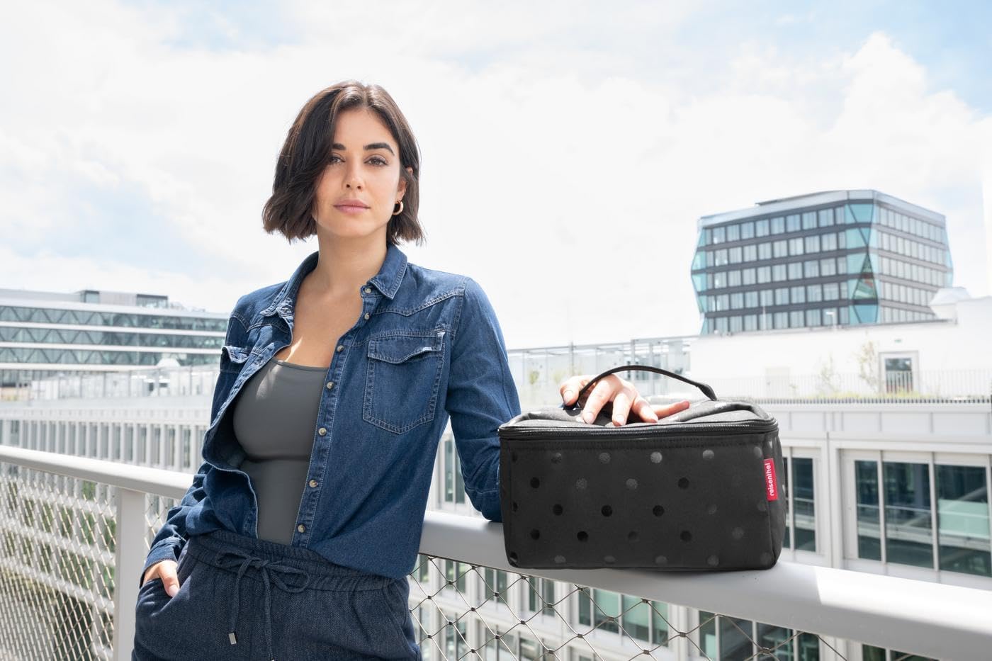 reisenthel beautycase glossy dots black - square toiletry bag, luggage organizer, cosmetic bag