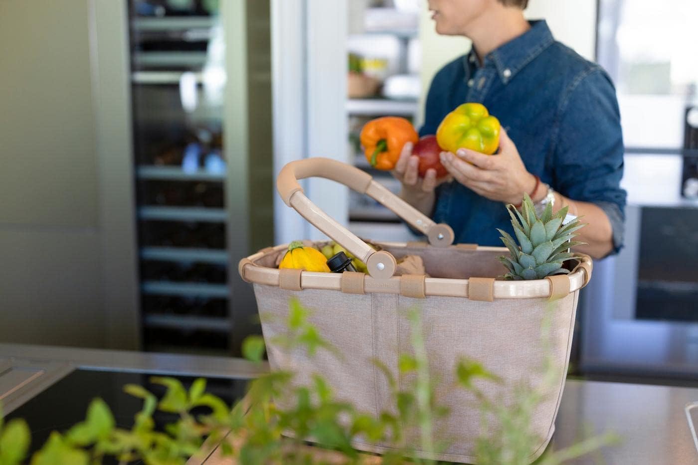 reisenthel carrybag twist sky rose - Sturdy shopping basket with plenty of storage space and practical inner pocket - Elegant and water-repellent design